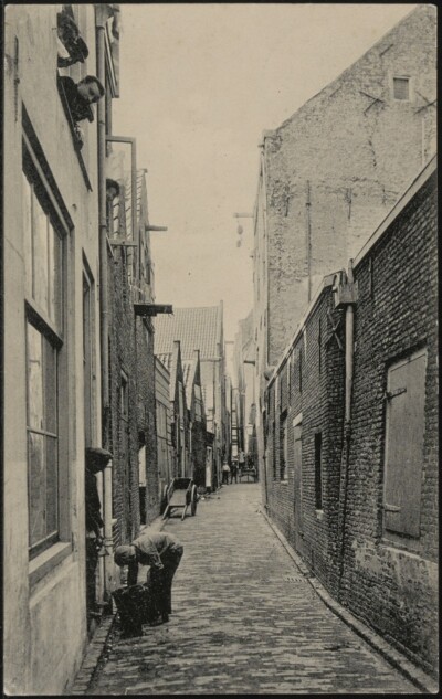 Haringstraat_rond_1900_Foto_van_Tollens