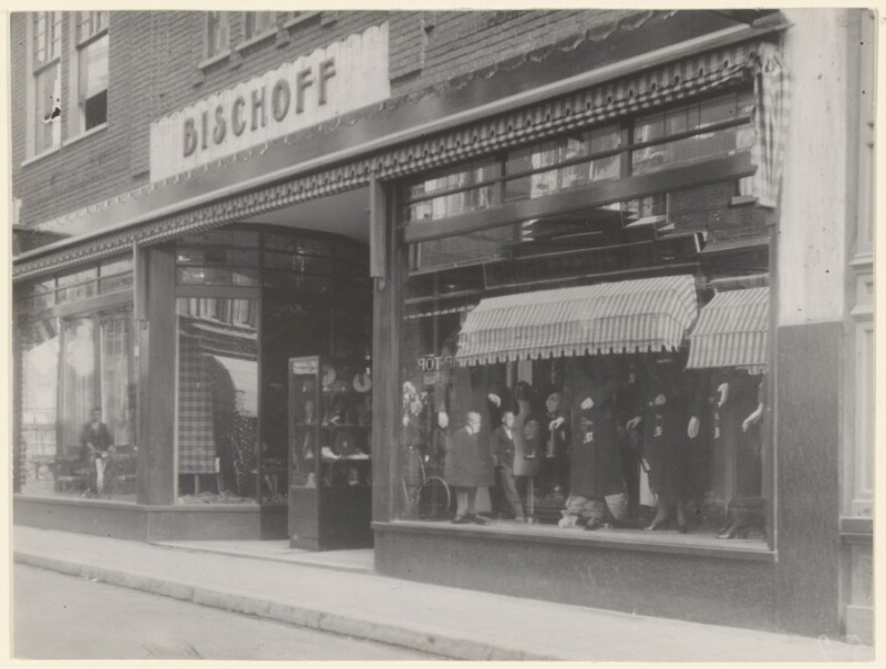 Voorstraat 266-268 ca. 1935