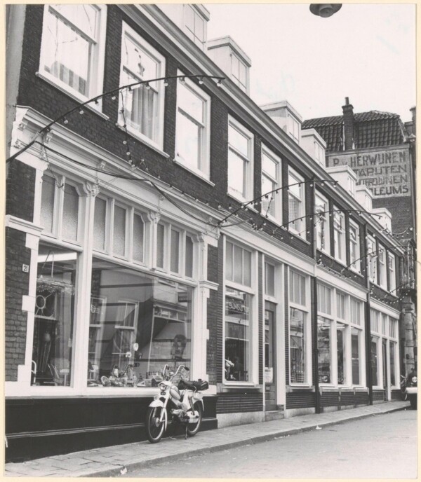 Vriesestraat 17-21 ca. 1970
